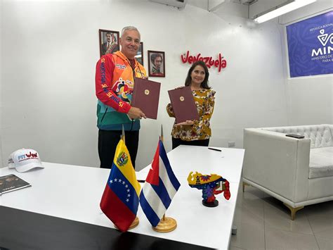 Venezuela y Cuba firman acuerdos de cooperación turística y comercial