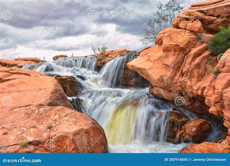 Gunlock Falls State Park Reservoir Waterfall Views, Utah by St George ...