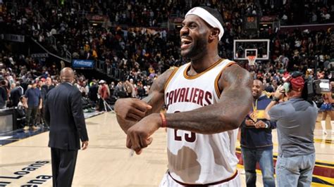 Lebron James Signs Lifetime Contract With Nike Cbc Sports