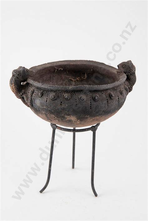 Papua New Guinea blackened pottery feast bowl, decorated with… - New ...