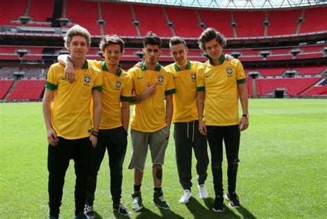 One Direction No Brasil Relembre Momentos Da Passagem Da Boy Band H