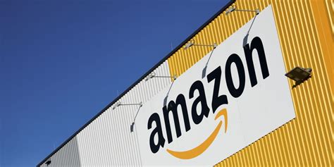 amazon  york hq means  residents barrons