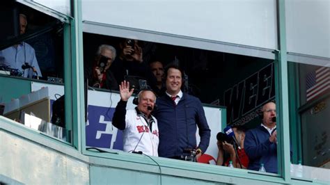 Listen to Joe Castiglione’s final sign-off as Red Sox broadcaster