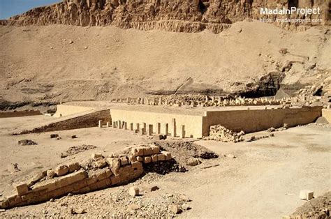 Mortuary Temple Of Mentuhotep Ii Madain Project En