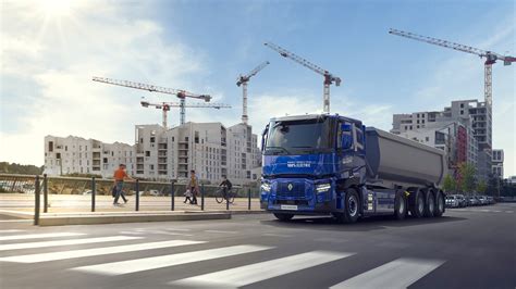 RENAULT TRUCKS T AND C ELECTRIC TRUCKS IN THE E-TECH RANGE | Renault Trucks Corporate