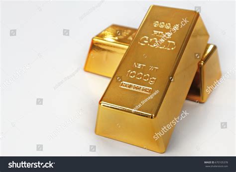 Gold Bar White Background Stock Photo 670105378 Shutterstock