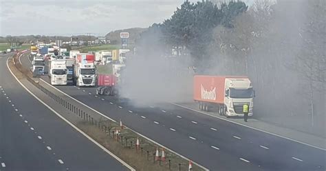 Car And Lorry Burst Into Flames In Horrific M62 Crash Hull Live