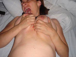 Milf Bitch Esther Tore Spreading Her Cunt Luscious Hentai Manga Porn