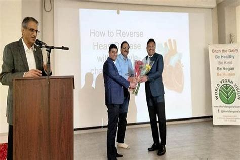 Renowned Cardiologist Dr Bimal Chhajer Delivers Inspiring Talk On