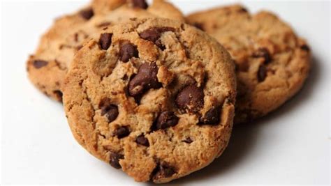 Galletas De Chispas De Chocolate Con Avellanas