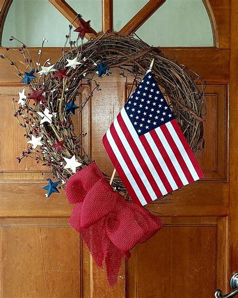 Patriotic Red White And Blue Wreath Door Wreaths Diy Diy Wreath