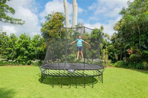 What Size Trampoline Do You Need? | Springfree® Trampoline