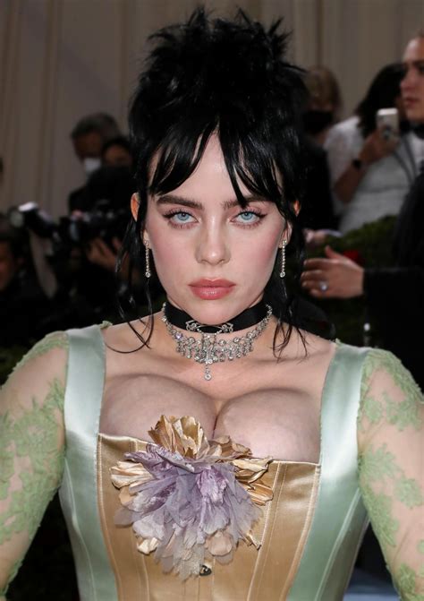 Billie Eilish looks at you like this. What is the hottest thing she