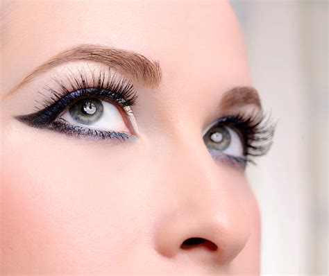 2,600+ Blue Eyeliner Stock Photos, Pictures & Royalty-Free Images - iStock