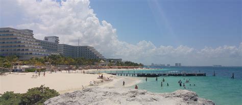 cancun gorgeous white sand beaches mexico visions  travel