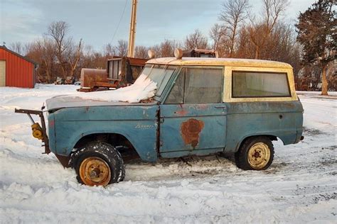 Cheap Project Ford Bronco Barn Finds