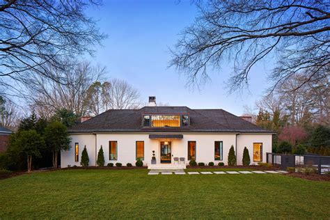 BERESFORD MODERN — GREG PERRY DESIGN