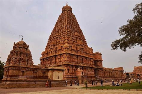 Top Tourist Destinations In Tamil Nadu