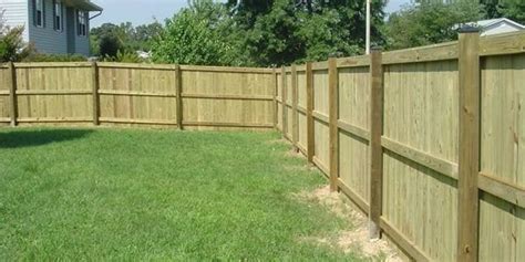 Commercial Wood Fencing Installation In Lakeland Fl