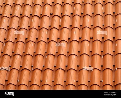 Flowing Roof Hi Res Stock Photography And Images Alamy