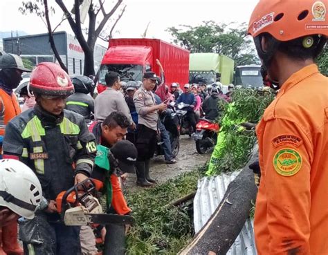 Pemkab Sumedang Tetapkan Status Tanggap Darurat Bencana Puting Beliung