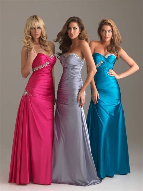 1000+ images about Best friend matching prom dresses on Pinterest | One ...