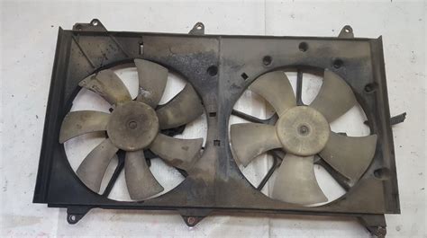 USED USED Diffuser Radiator Fan Toyota Avensis Verso 2005 2 0L