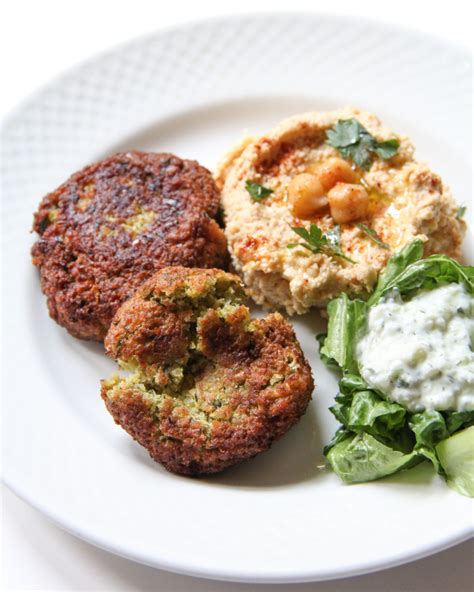 Meatless Monday Homemade Falafels