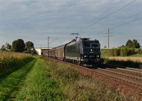 185 547 Mit Einem Schiebewandwagenzug Am 19 09 2014 Bei Plattling