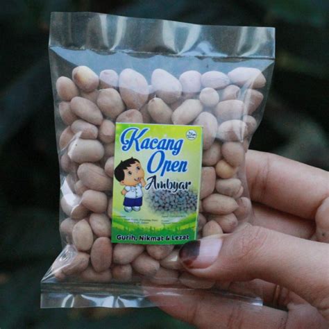 Jual Kacang Oven Gr Oleh Oleh Khas Jepara Ambyar Shopee Indonesia