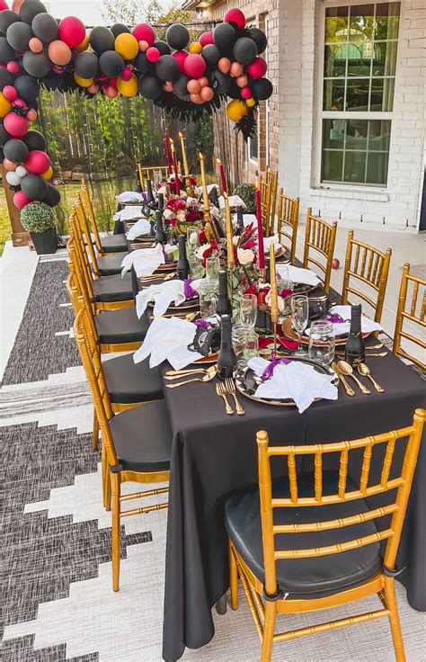 Easy Halloween Murder Mystery Party Decor