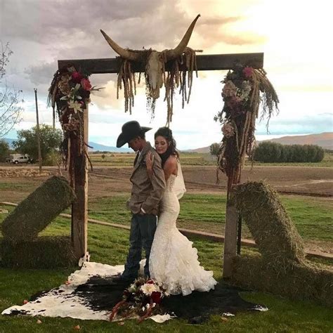 38 Trendy Western Wedding Theme Ideas 2019 Country Wedding Bridesmaids