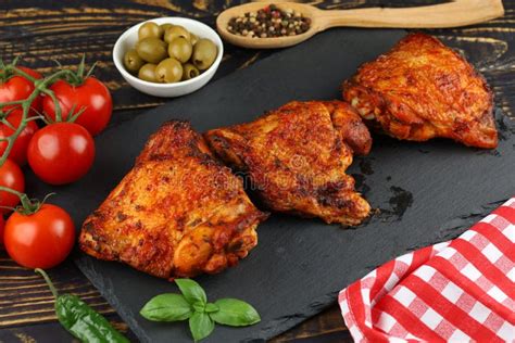 Perfectly Cooked Baked Chicken Thighs: The Ultimate Baking Time Guide - Hunter Games Magazine