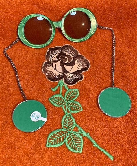 1960s Mod Round Sunglasses With Chain By Je Dol Deads Gem