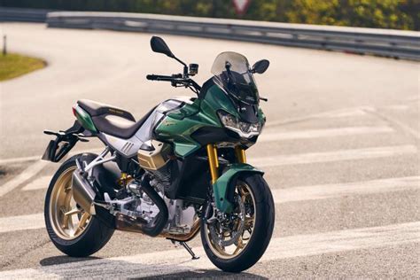 2022 Moto Guzz1 V100 Mandello 17 Paul Tan S Automotive News