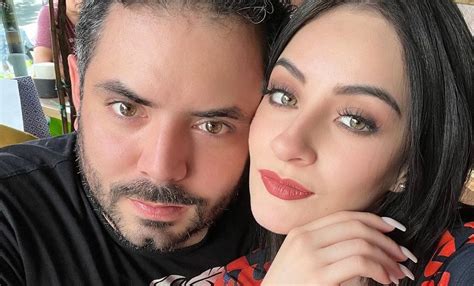 José Eduardo Derbez Y Paola Dalay Revelan Posibles Nombres Para Su Bebé