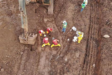 Brumadinho Pol Cia Identifica Mais Uma V Tima Ap S Anos