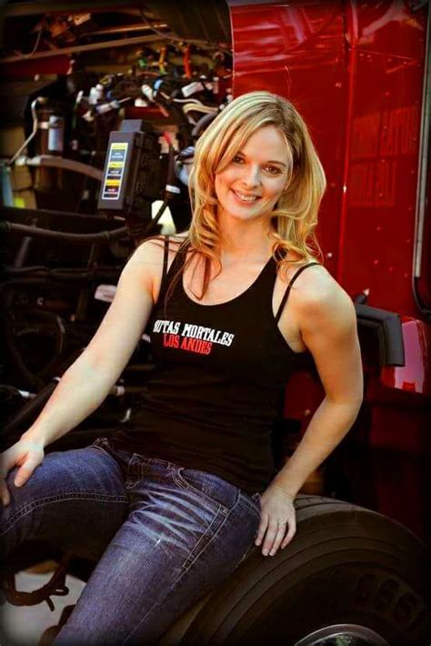 What Happened To Lisa Kelly From Ice Road Truckers Where Is Lisa