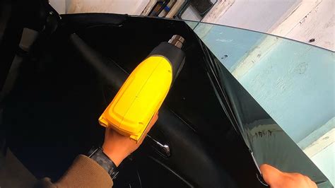 How To Remove Window Tint From Your Car 2 Different Ways Youtube