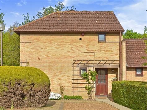 2 Bed End Terrace House For Sale In Edmund Court Shenley Church End