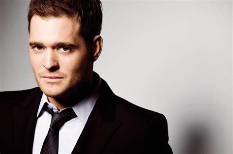 2560x1700 Resolution michael bublé, singer-crooner, nbc Chromebook ...