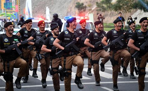 Helicopters, parades and dancing mark Saudi National Day | Arab News