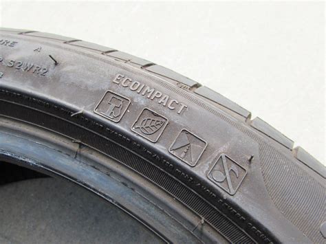 BMW 19 Inch Pirelli Cinturato P7 All Season Run Flat Tire 245/40/R19 ...