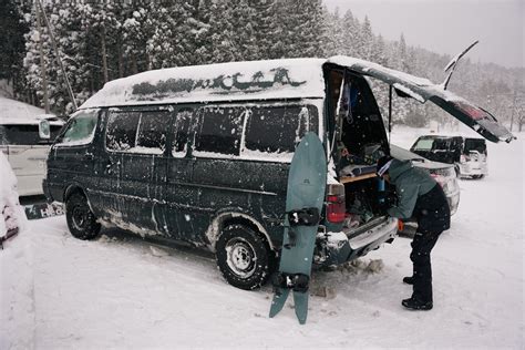 Van Life in Japan: A Ski Photographers Guide to Van Life in the Land of ...