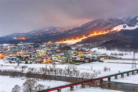 The Top 6 Ski Resorts in Hokkaido