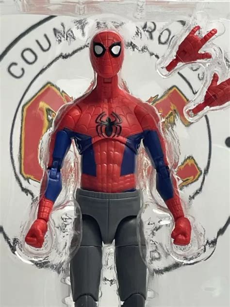 HASBRO MARVEL LEGENDS Spider Man Into The Spider Verse Peter B Parker