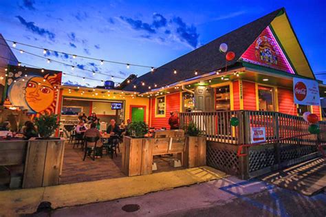 Outside Dining Restaurants In Metairie Louisiana United States With