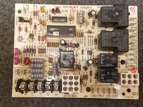 Nordyne Intertherm Miller Furnace Control Board 624591 C 1012 83 9552D