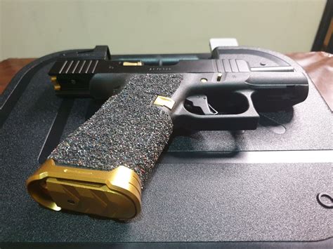 Tyrant Designs Gold Flared Aluminum Magwell For Glock 43x 48 G43x