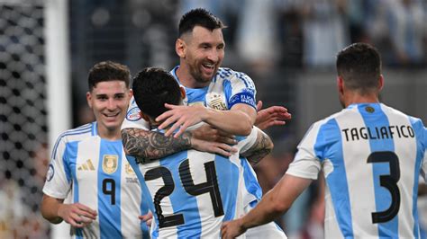 Argentina Vs Canadá Resultado Resumen Y Goles Julián Álvarez Y Messi Le Dan El Pasaje A La